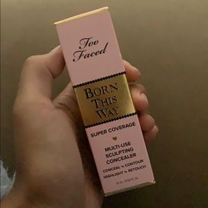 Too Faced Concealer *Bundle 2/$30*